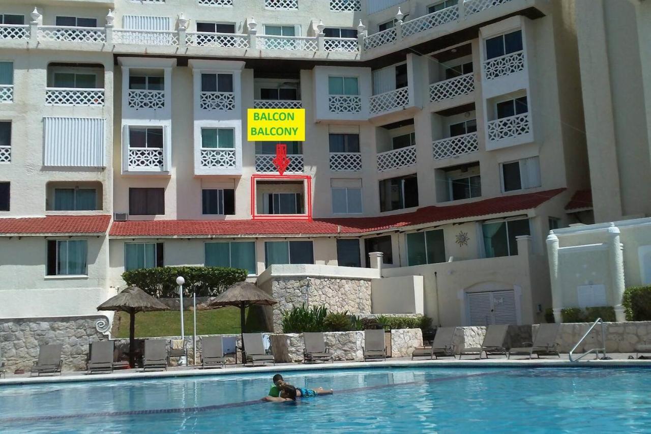 Ocean Front Suite, Balcony, Kitchen. كانكون المظهر الخارجي الصورة